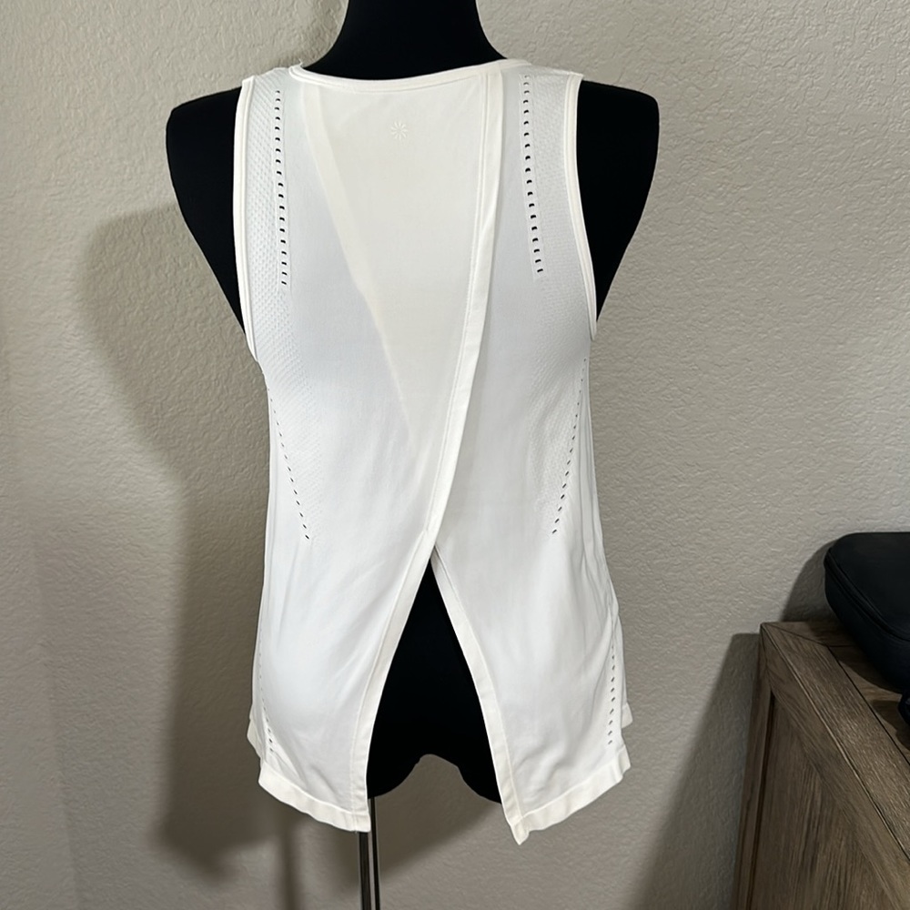 Athleta Womens Foothill Seamless Tank Size XSmall in White - Picture 6 of 9